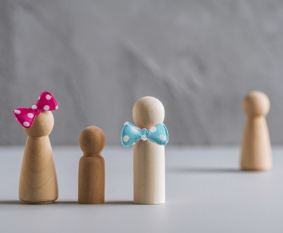 España prohíbe la inscripción de bebés por gestación subrogada